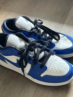 Jordan - Air Jordan 1 Low GS Game Royal Sneakers - Size 7Y / Women’s 8.5